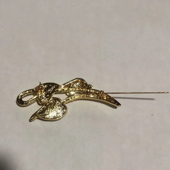 Vintage Gold Tone Green Enamel Bug Insect Ladybug Leaves Brooch Pin - Picture 3 of 5